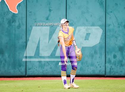 Thumbnail 1 in Calallen vs. Sanger (UIL Softball 4A Semifinal) photogallery.