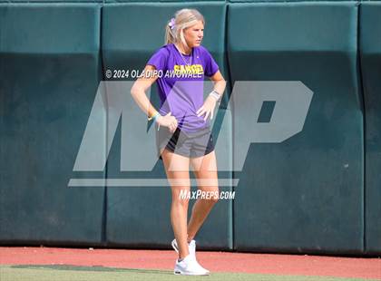 Thumbnail 1 in Calallen vs. Sanger (UIL Softball 4A Semifinal) photogallery.