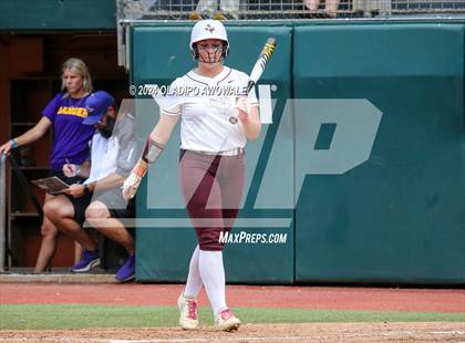 Thumbnail 1 in Calallen vs. Sanger (UIL Softball 4A Semifinal) photogallery.