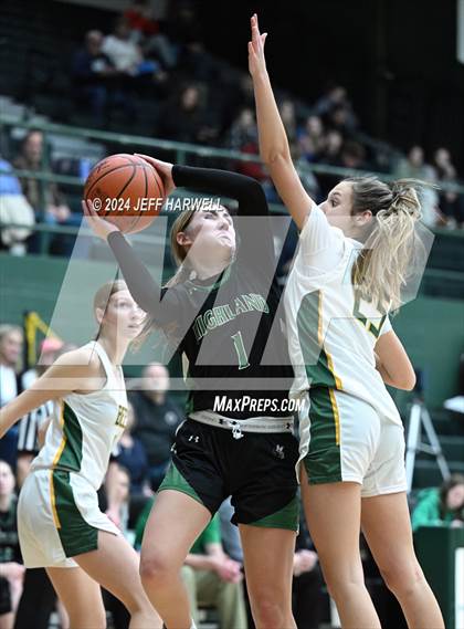 Thumbnail 3 in Highland @ Medina photogallery.