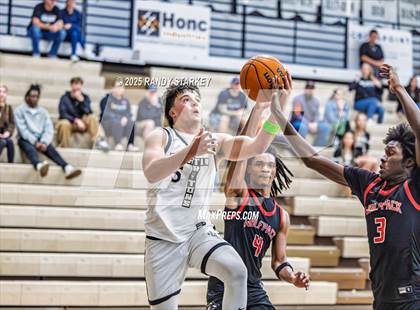 Thumbnail 2 in Mariner vs South Fort Myers (Preseason Classic) photogallery.