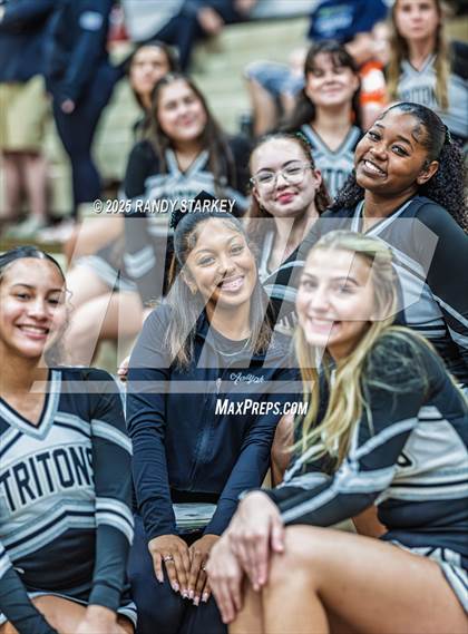 Thumbnail 2 in Mariner vs South Fort Myers (Preseason Classic) photogallery.