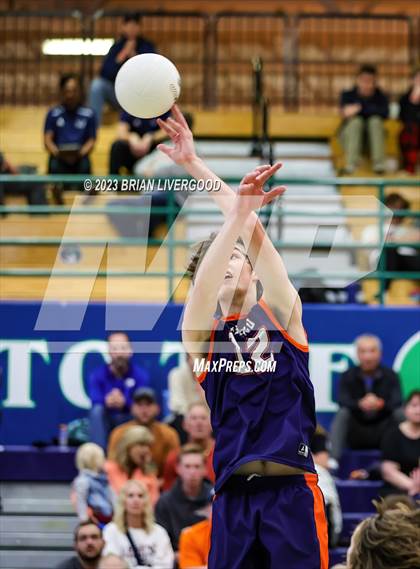 Thumbnail 3 in Legend vs Douglas County (CHSAA 5A Round 1) photogallery.