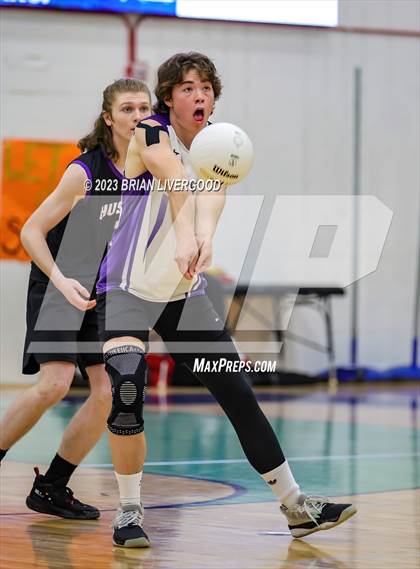 Thumbnail 3 in Legend vs Douglas County (CHSAA 5A Round 1) photogallery.