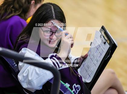 Thumbnail 3 in Legend vs Douglas County (CHSAA 5A Round 1) photogallery.