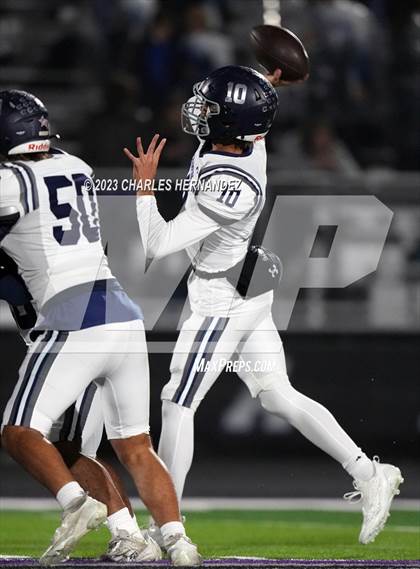 Thumbnail 2 in Boerne-Champion @ College Station (UIL 5A Division I Region 3 Bi-District Playoff) photogallery.