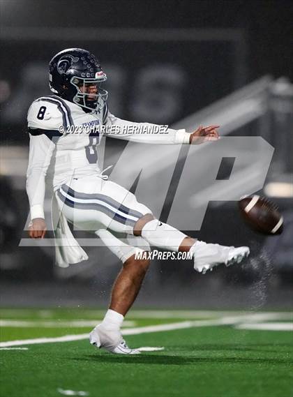 Thumbnail 3 in Boerne-Champion @ College Station (UIL 5A Division I Region 3 Bi-District Playoff) photogallery.