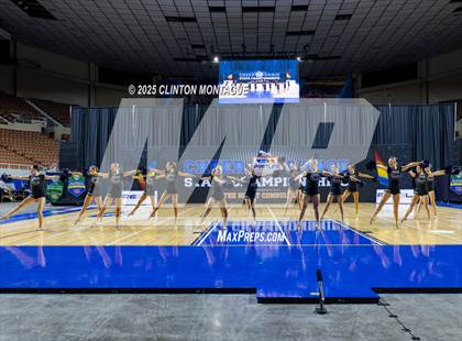 Thumbnail 1 in Casteel - Game Day Dance (AIA Division I-II Final) photogallery.