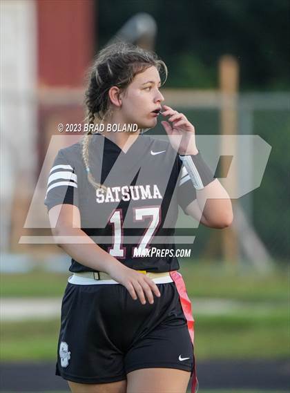 Thumbnail 1 in Satsuma @ McGill-Toolen photogallery.