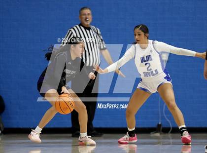 Thumbnail 1 in Queen Creek vs Sunnyside (Inferno Invitational) photogallery.