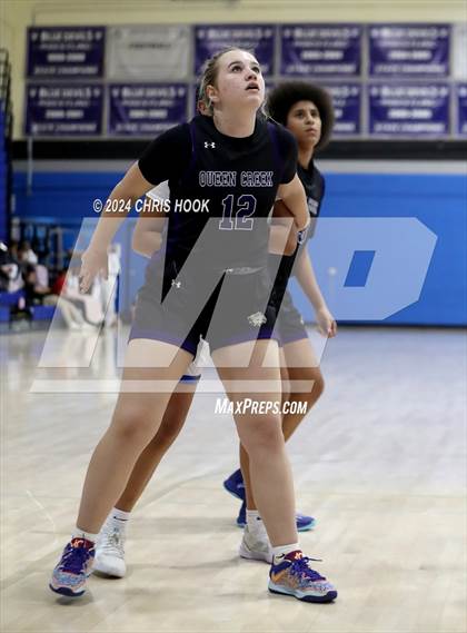 Thumbnail 1 in Queen Creek vs Sunnyside (Inferno Invitational) photogallery.