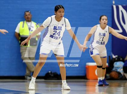 Thumbnail 3 in Queen Creek vs Sunnyside (Inferno Invitational) photogallery.