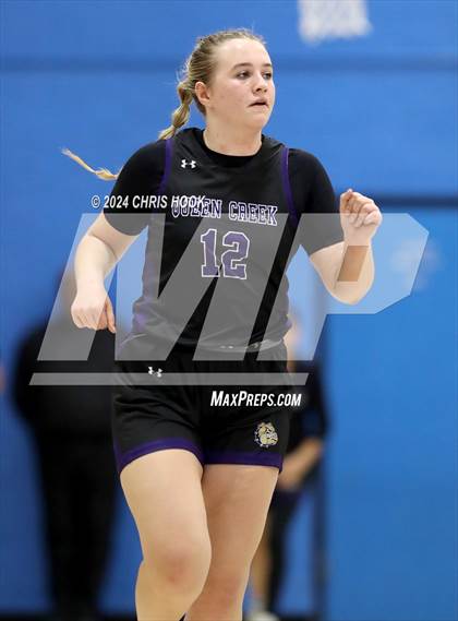 Thumbnail 2 in Queen Creek vs Sunnyside (Inferno Invitational) photogallery.