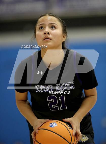 Thumbnail 3 in Queen Creek vs Sunnyside (Inferno Invitational) photogallery.