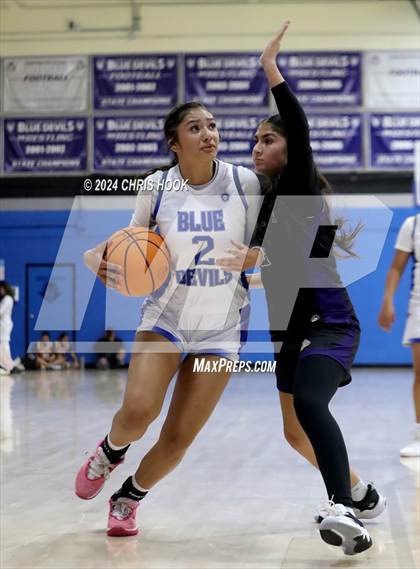 Thumbnail 2 in Queen Creek vs Sunnyside (Inferno Invitational) photogallery.