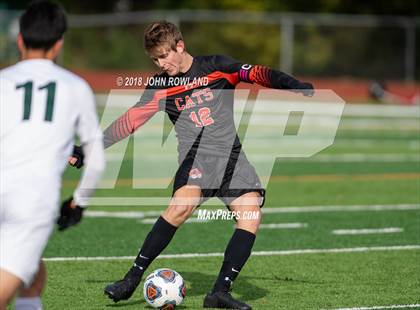 Thumbnail 3 in Libertyville vs. Stevenson (IHSA 3A Regional Final) photogallery.