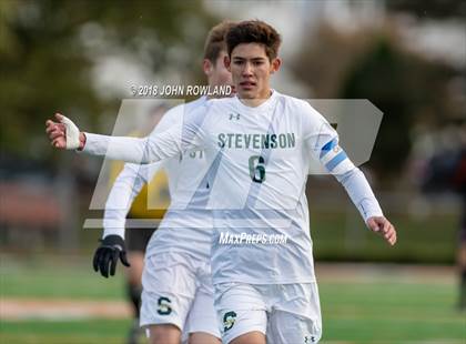Thumbnail 3 in Libertyville vs. Stevenson (IHSA 3A Regional Final) photogallery.