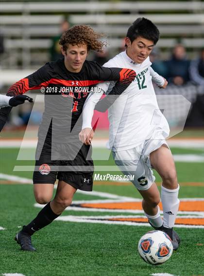 Thumbnail 1 in Libertyville vs. Stevenson (IHSA 3A Regional Final) photogallery.