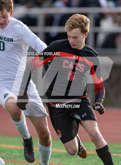 Thumbnail 1 in Libertyville vs. Stevenson (IHSA 3A Regional Final) photogallery.