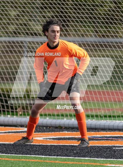 Thumbnail 1 in Libertyville vs. Stevenson (IHSA 3A Regional Final) photogallery.