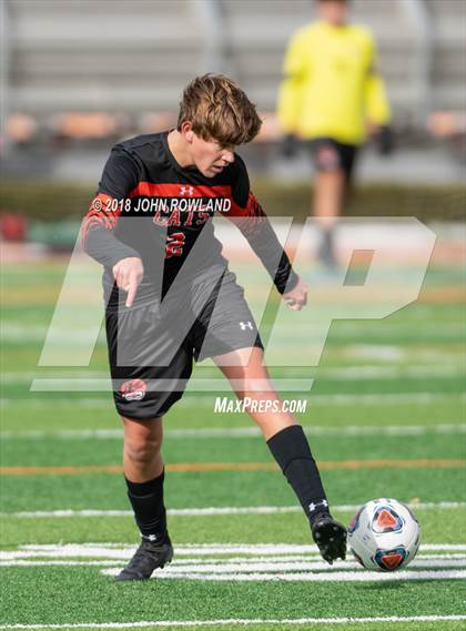 Thumbnail 3 in Libertyville vs. Stevenson (IHSA 3A Regional Final) photogallery.