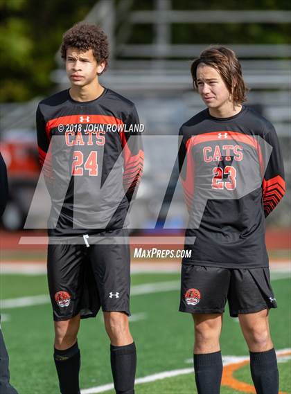 Thumbnail 3 in Libertyville vs. Stevenson (IHSA 3A Regional Final) photogallery.