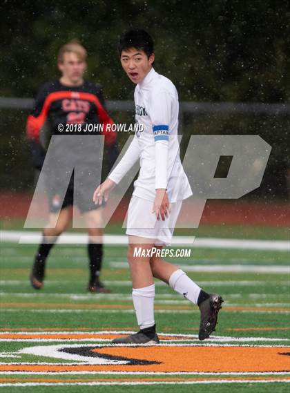Thumbnail 3 in Libertyville vs. Stevenson (IHSA 3A Regional Final) photogallery.