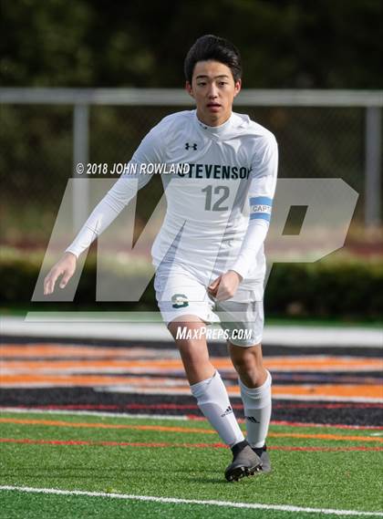 Thumbnail 3 in Libertyville vs. Stevenson (IHSA 3A Regional Final) photogallery.