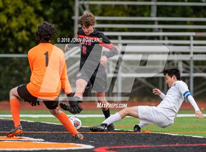 Thumbnail 1 in Libertyville vs. Stevenson (IHSA 3A Regional Final) photogallery.