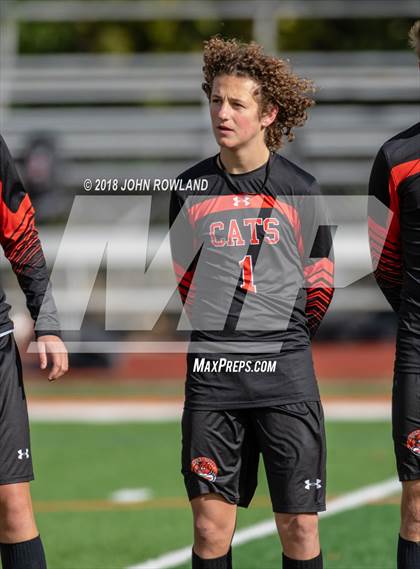 Thumbnail 2 in Libertyville vs. Stevenson (IHSA 3A Regional Final) photogallery.