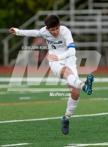 Thumbnail 2 in Libertyville vs. Stevenson (IHSA 3A Regional Final) photogallery.