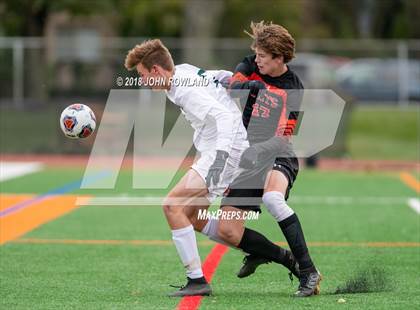 Thumbnail 2 in Libertyville vs. Stevenson (IHSA 3A Regional Final) photogallery.