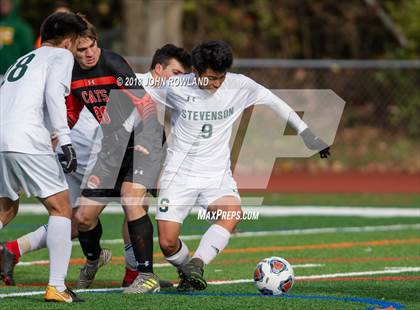 Thumbnail 2 in Libertyville vs. Stevenson (IHSA 3A Regional Final) photogallery.