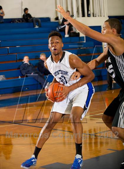 Thumbnail 2 in Clark (San Antonio) vs Westside (Houston) (McDonald's Texas Invitational) photogallery.