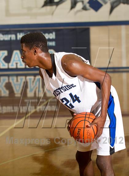 Thumbnail 2 in Clark (San Antonio) vs Westside (Houston) (McDonald's Texas Invitational) photogallery.