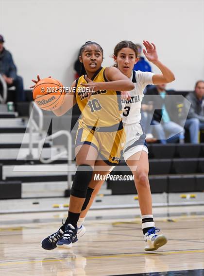 Thumbnail 3 in Morse vs. Maranatha Christian photogallery.
