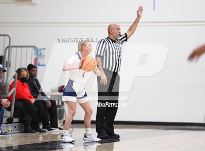 Thumbnail 1 in Morse vs. Maranatha Christian photogallery.