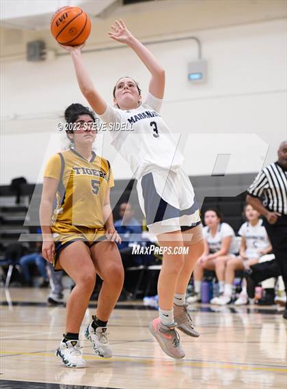Thumbnail 1 in Morse vs. Maranatha Christian photogallery.