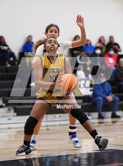 Thumbnail 2 in Morse vs. Maranatha Christian photogallery.