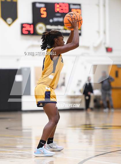 Thumbnail 3 in Morse vs. Maranatha Christian photogallery.