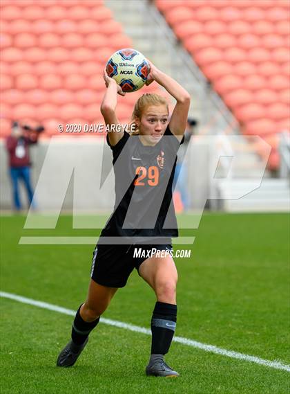 Thumbnail 1 in Ogden vs. Ridgeline (UHSAA 4A Final) photogallery.