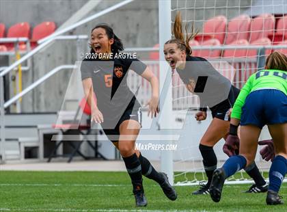 Thumbnail 3 in Ogden vs. Ridgeline (UHSAA 4A Final) photogallery.