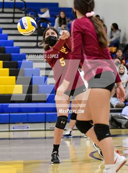 Thumbnail 1 in West Covina @ Charter Oak photogallery.