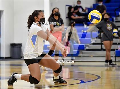 Thumbnail 3 in West Covina @ Charter Oak photogallery.