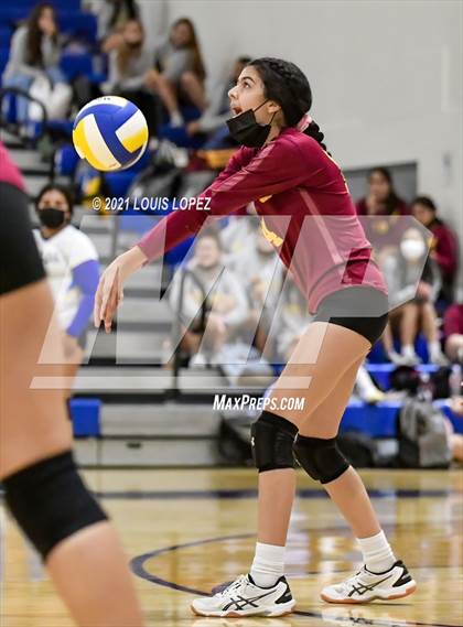 Thumbnail 1 in West Covina @ Charter Oak photogallery.