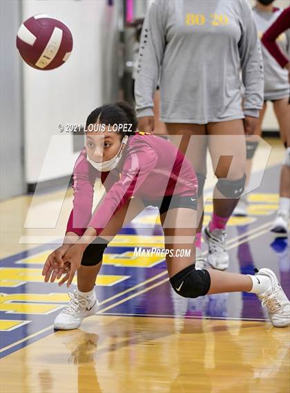 Thumbnail 2 in West Covina @ Charter Oak photogallery.