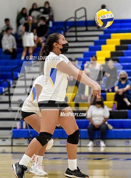 Thumbnail 1 in West Covina @ Charter Oak photogallery.