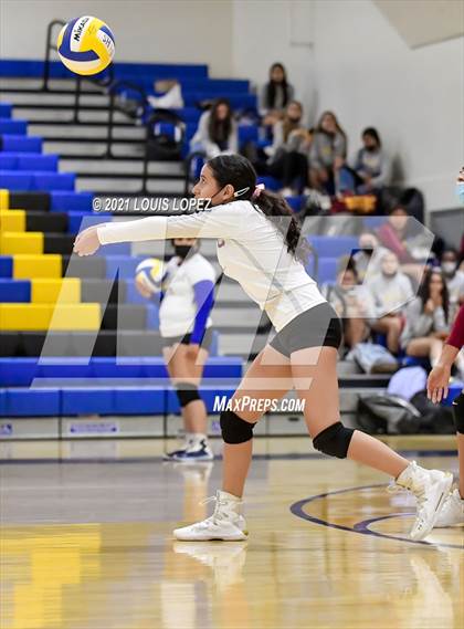 Thumbnail 2 in West Covina @ Charter Oak photogallery.