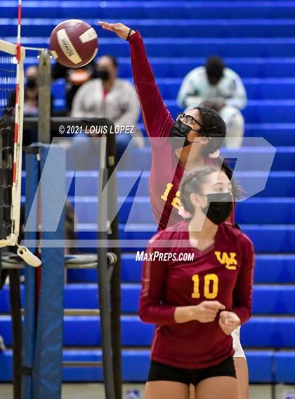 Thumbnail 3 in West Covina @ Charter Oak photogallery.