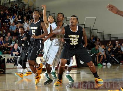 Thumbnail 3 in Wenonah vs. Long Beach Poly (MaxPreps Holiday Classic) photogallery.